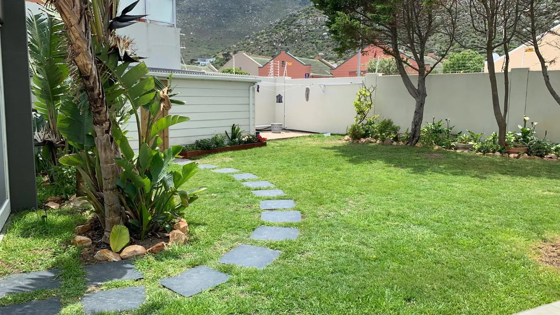 Abington Manor Fish Hoek Guesthouse 4*,