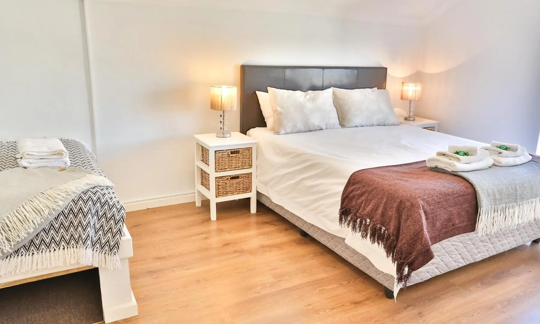 Abington Manor Fish Hoek Guesthouse