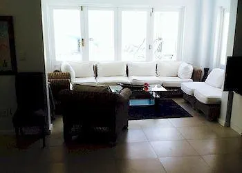Abington Manor Fish Hoek Guesthouse Guest house