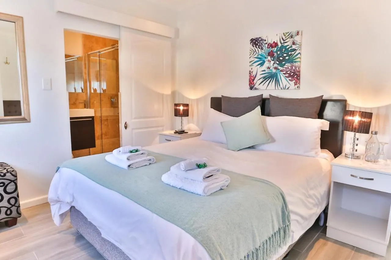 Abington Manor Fish Hoek Guesthouse